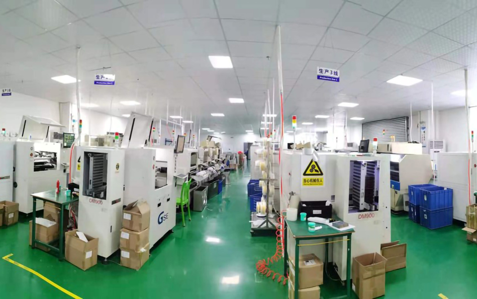 Shenzhen Lanshuo Communication Equipment Co., Ltd linha de produção da fábrica